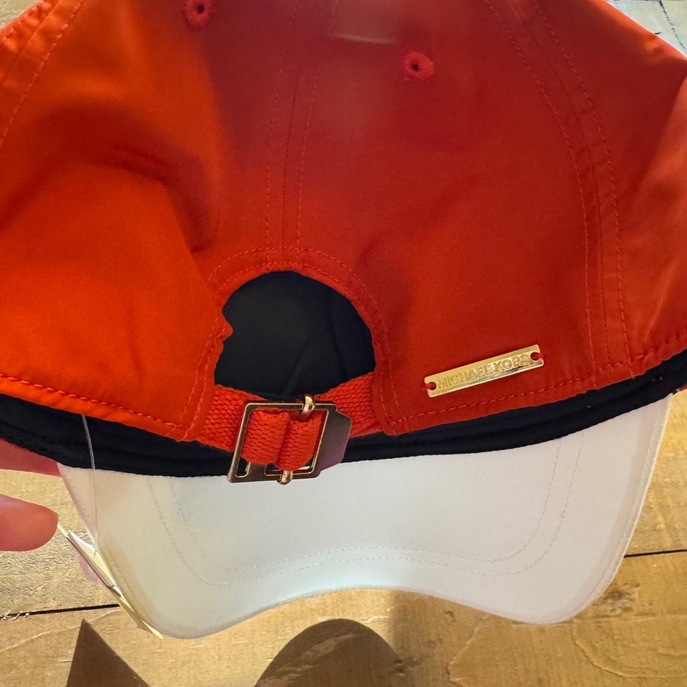 Michael Kors Baseball Hat Adjustable NWT - Picture 2 of 4